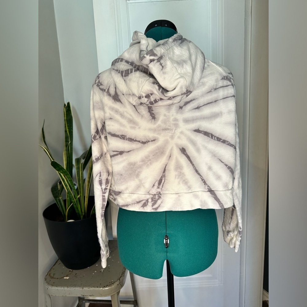 Tie Dye Cropped Hoodie Size M gray & white - Picture 8 of 10